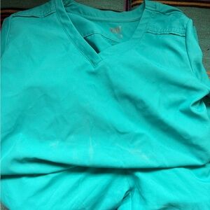 Turquoise V-Neck Medical Scrub Top